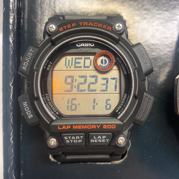 Casio Mens Work & Play Watch Set - Picture 4 of 7